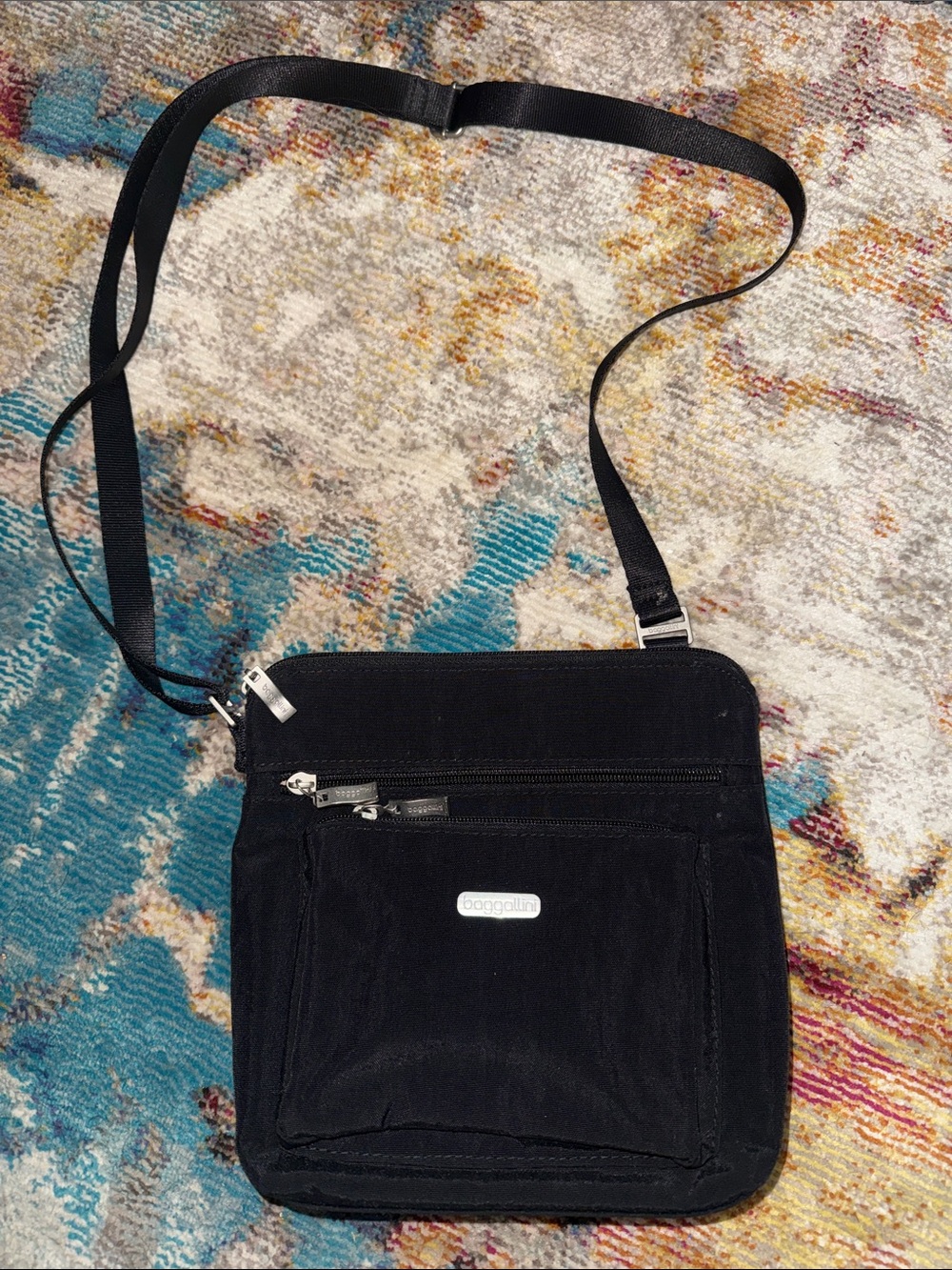 Baggallini Pocket Crossbody Bag